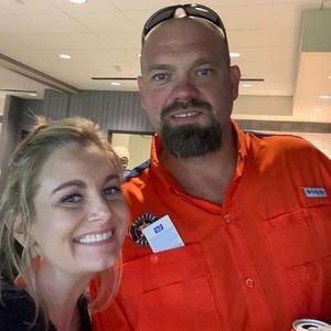 Meet your Posher, Gena